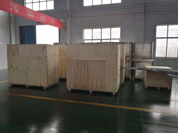 出口待發(fā)貨，玻璃鋼水箱